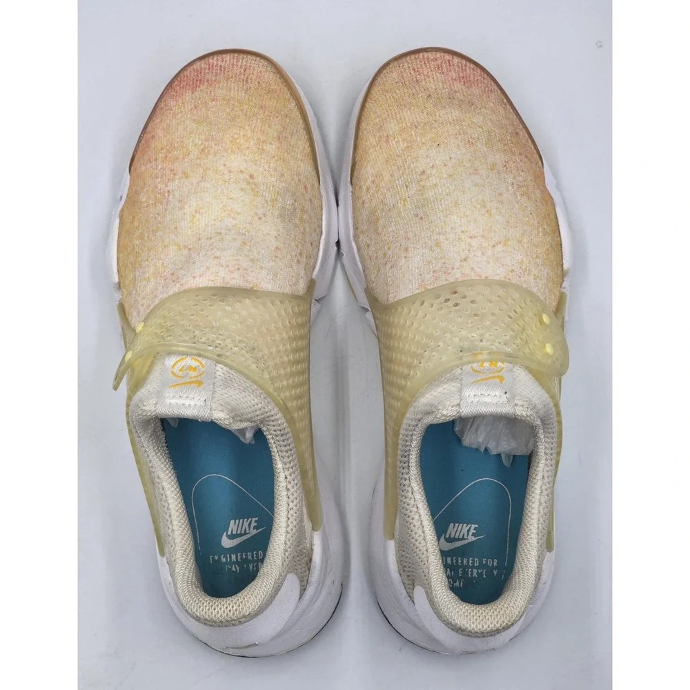 Nike Sock Dart GPX N7 Sunset Glow White 2017 Womens Size 8